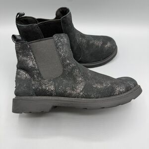 UGG Bolden Metallic Suede Chelsea Boots Black Big Kids Size 4